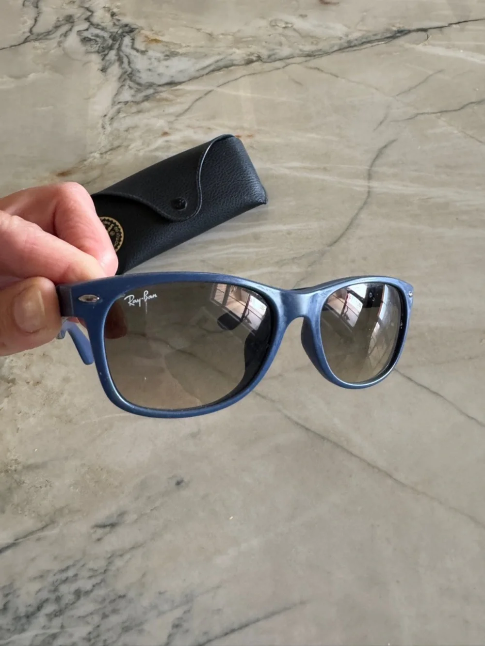 Ray-Ban Navy Blue Wayfarer Sunglasses with Gradient Lenses - Picture 3 of 3